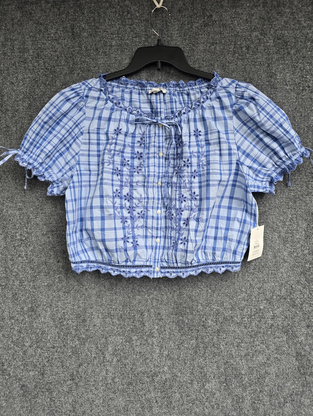 Free Assembly Embroidered Cropped Cotton Top with Short Puff Sleeves
